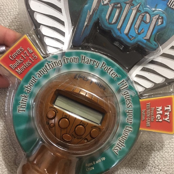 Harry Potter 20 questions - Picture 2 of 7